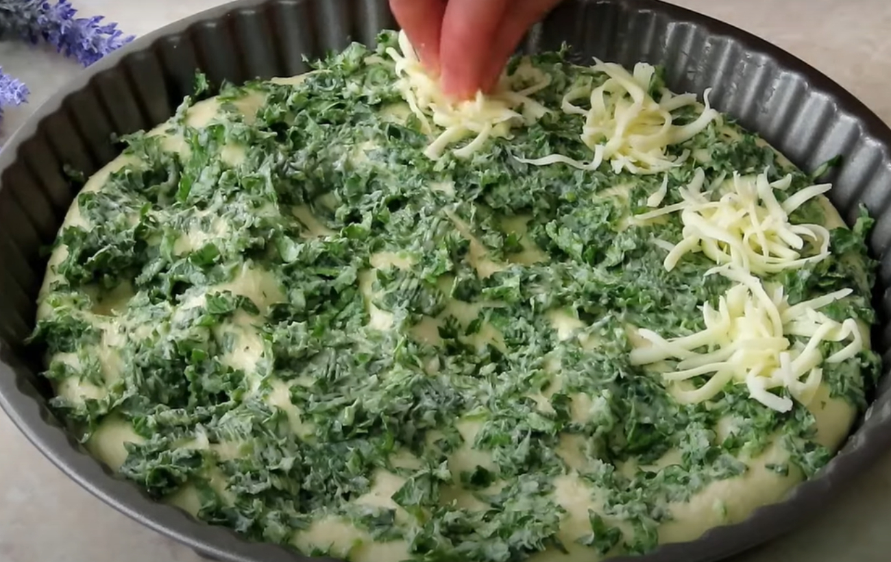 Пиріг з сиром і зеленню: простий рецепт несолодкої закуски